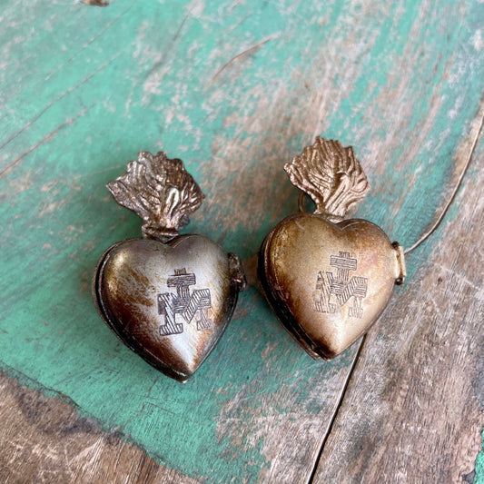 Sacred Heart Locket Box: XS Bronze